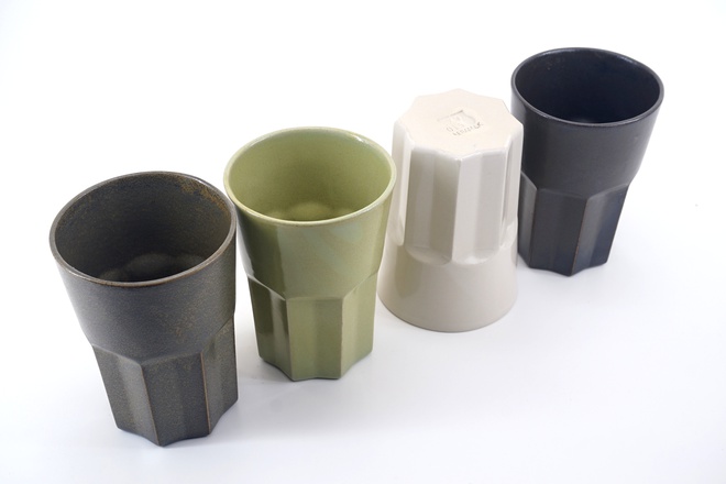 015Beker kleur Winterwit glans
