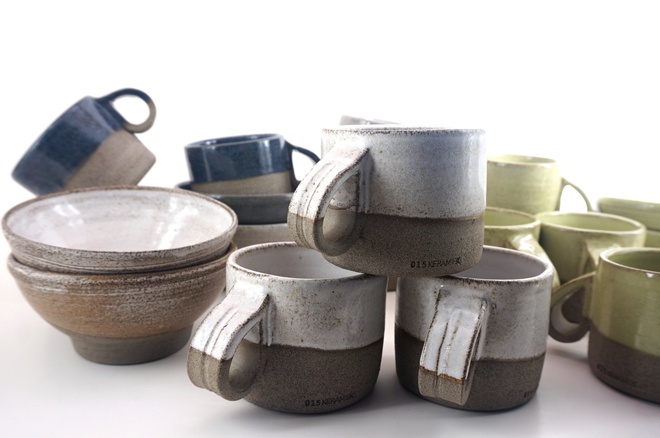 Goccia kom kiezel glans glazuur